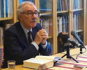 Nivîskar û rewşenbîrê Mehmed Emîn Bozarslan